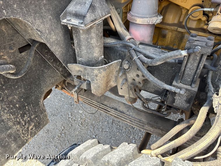 image for item ED2212 2003 Stewart & Stevenson M1078A1 brush fire truck