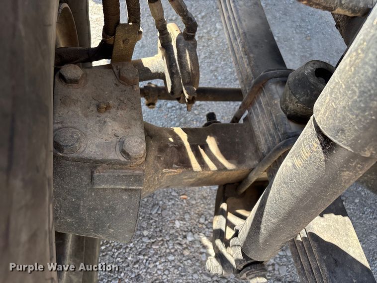 image for item ED2212 2003 Stewart & Stevenson M1078A1 brush fire truck