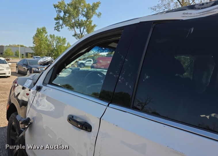 image for item EF3798 2022 Chevrolet Tahoe Police  SUV