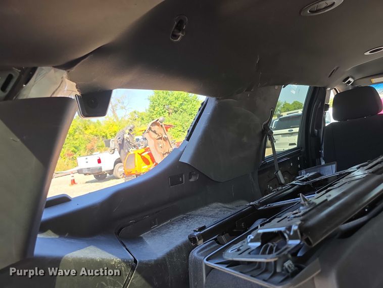 image for item EF3798 2022 Chevrolet Tahoe Police  SUV