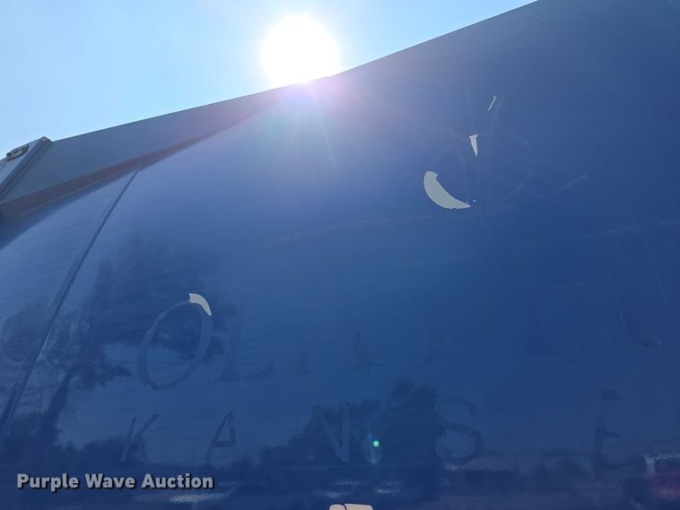 image for item EF3800 2013 Mack LEU612 refuse truck