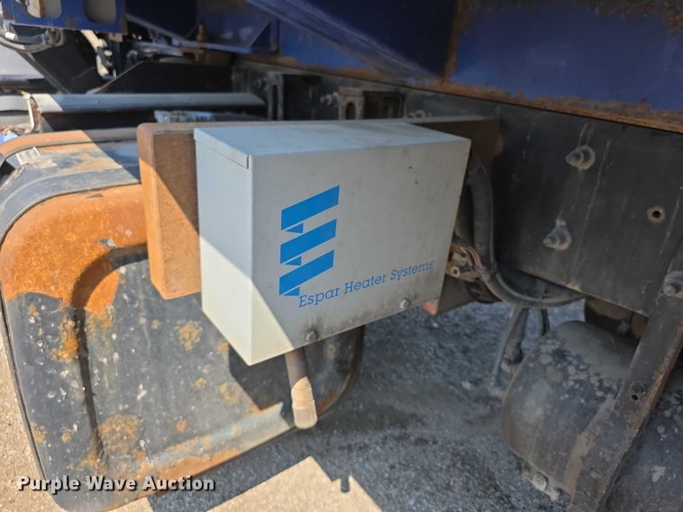 image for item EF3800 2013 Mack LEU612 refuse truck