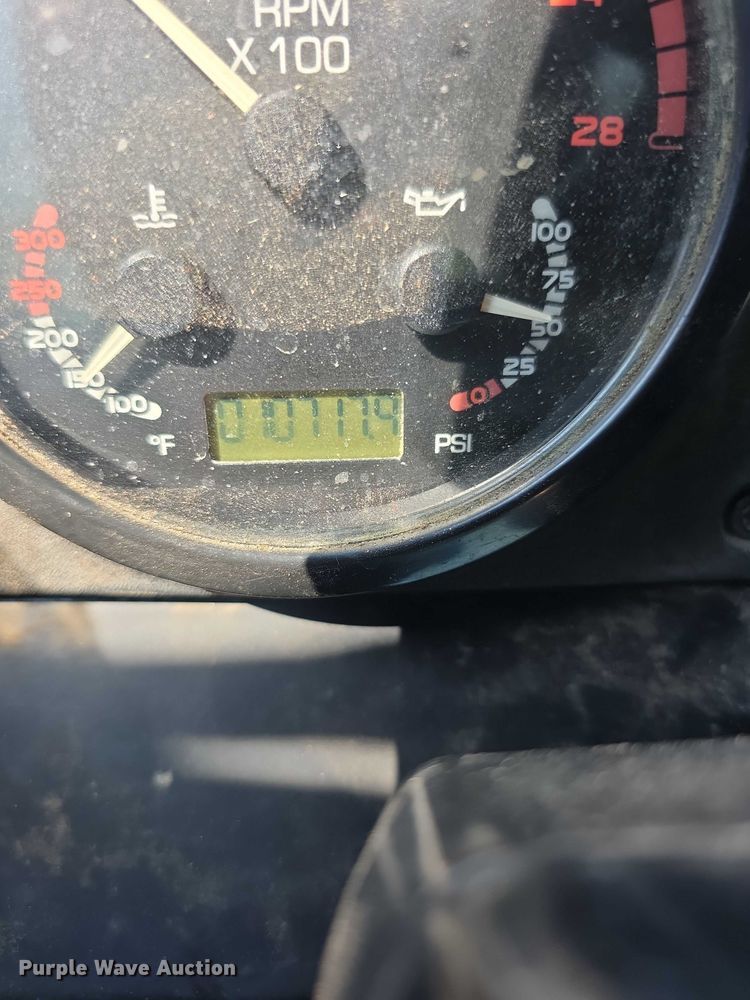 image for item EF3800 2013 Mack LEU612 refuse truck