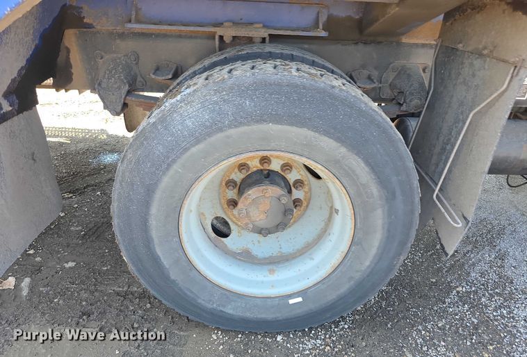 image for item EF3800 2013 Mack LEU612 refuse truck