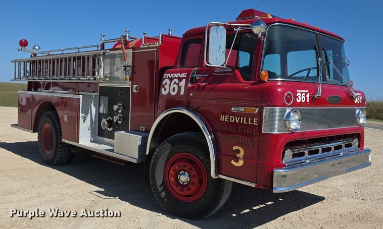 image for item EF3837 1976 Ford 8000 pumper fire truck
