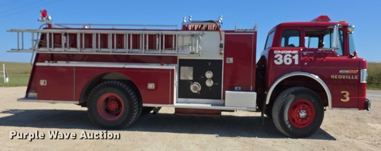 image for item EF3837 1976 Ford 8000 pumper fire truck