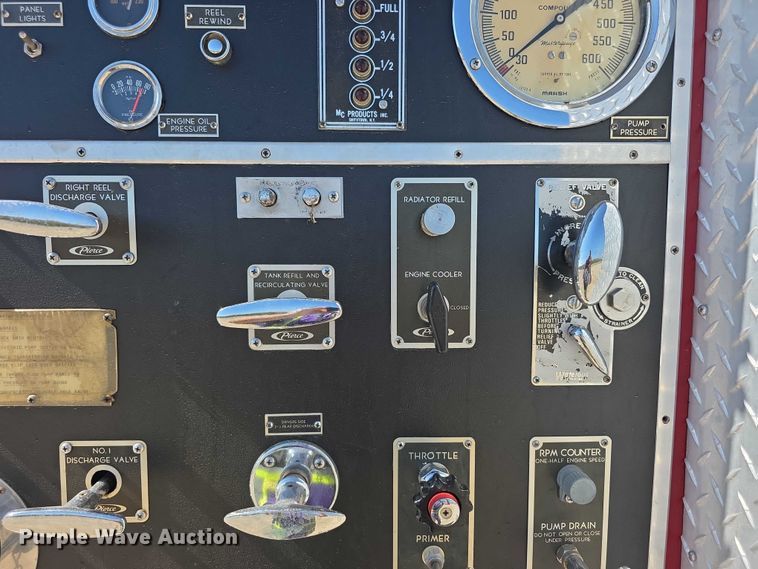 image for item EF3837 1976 Ford 8000 pumper fire truck