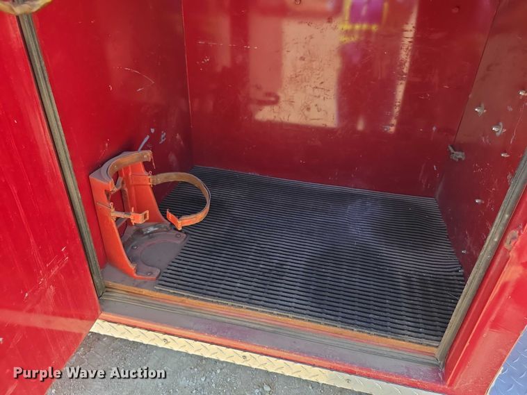 image for item EF3837 1976 Ford 8000 pumper fire truck