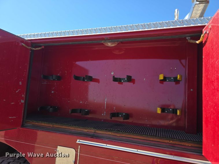 image for item EF3837 1976 Ford 8000 pumper fire truck