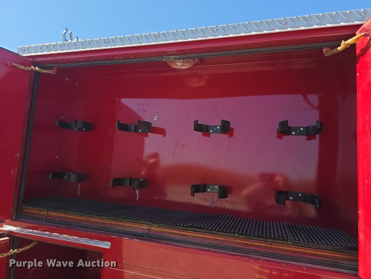 image for item EF3837 1976 Ford 8000 pumper fire truck