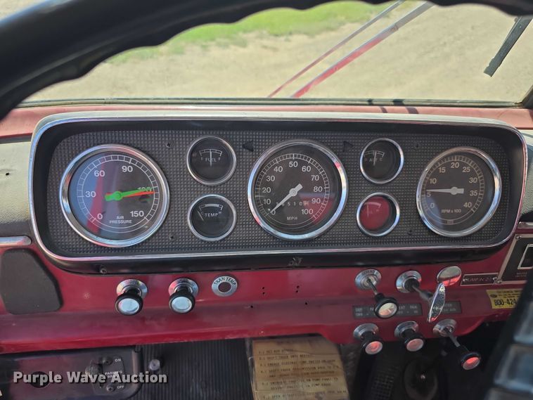 image for item EF3837 1976 Ford 8000 pumper fire truck