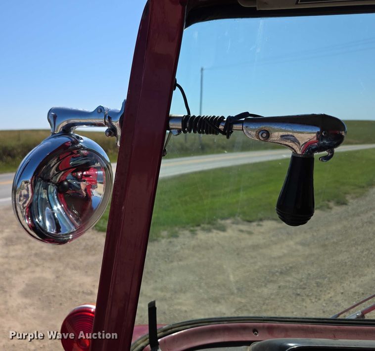 image for item EF3837 1976 Ford 8000 pumper fire truck