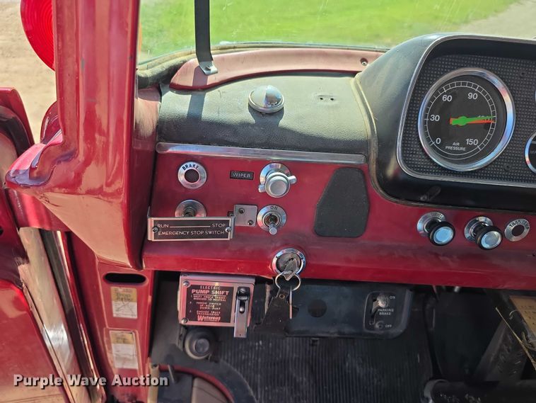 image for item EF3837 1976 Ford 8000 pumper fire truck