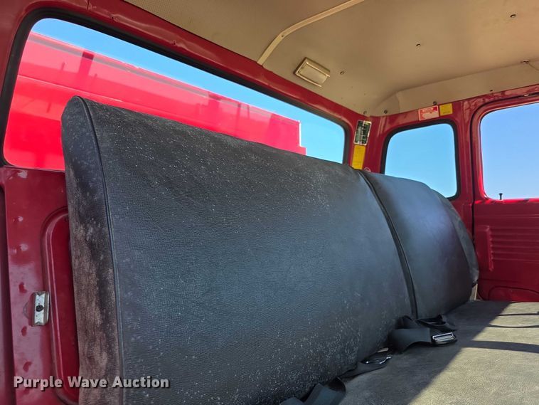 image for item EF3837 1976 Ford 8000 pumper fire truck