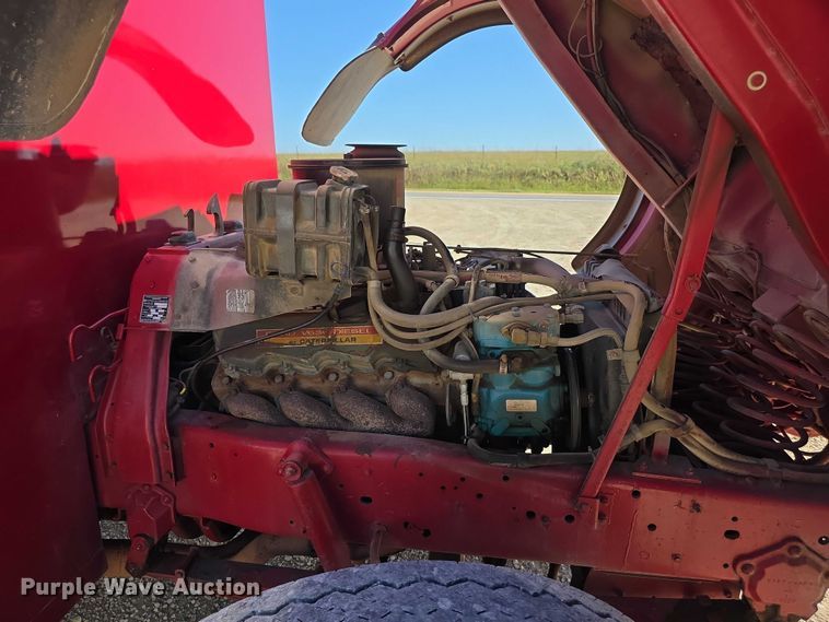 image for item EF3837 1976 Ford 8000 pumper fire truck