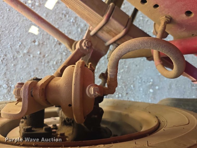 image for item EF3837 1976 Ford 8000 pumper fire truck