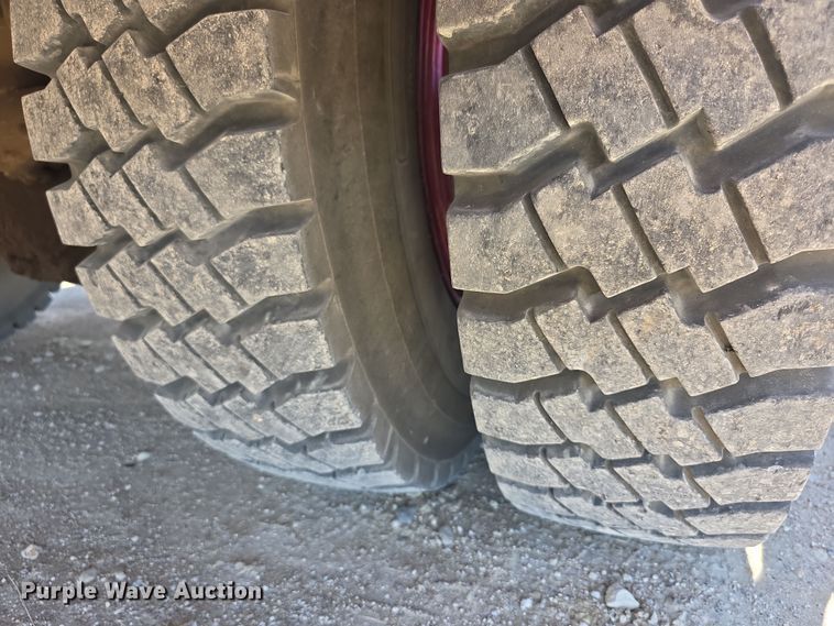 image for item EF3837 1976 Ford 8000 pumper fire truck