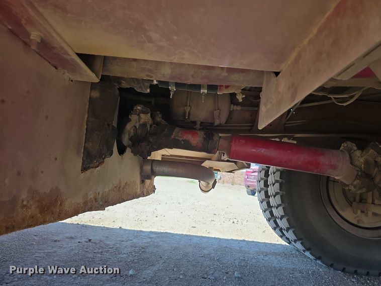 image for item EF3837 1976 Ford 8000 pumper fire truck