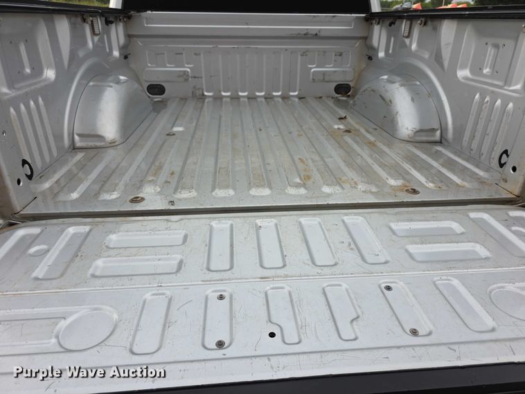 image for item EF3865 2016 Ford  F150 XL SuperCrew pickup truck