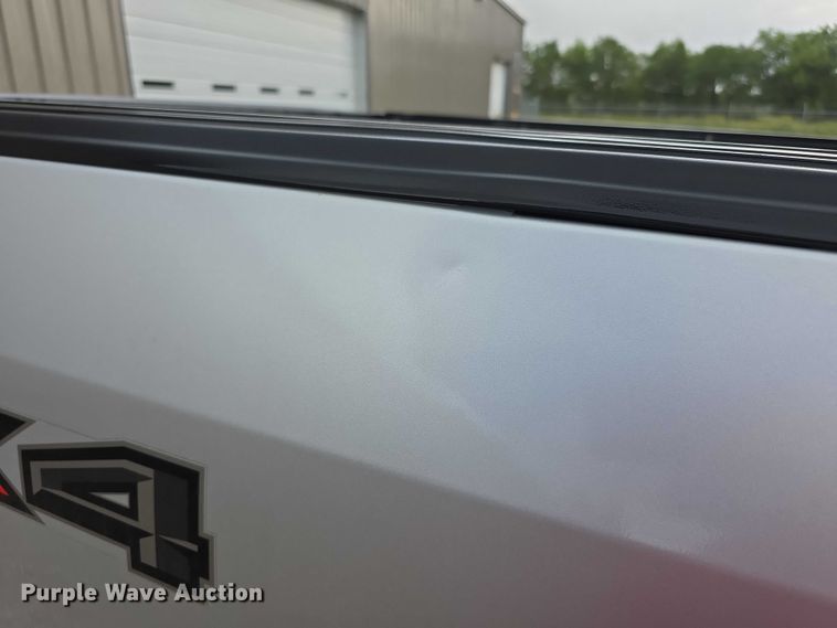 image for item EF3865 2016 Ford  F150 XL SuperCrew pickup truck