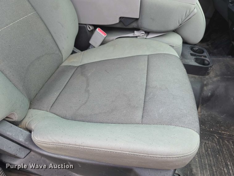 image for item EF3865 2016 Ford  F150 XL SuperCrew pickup truck