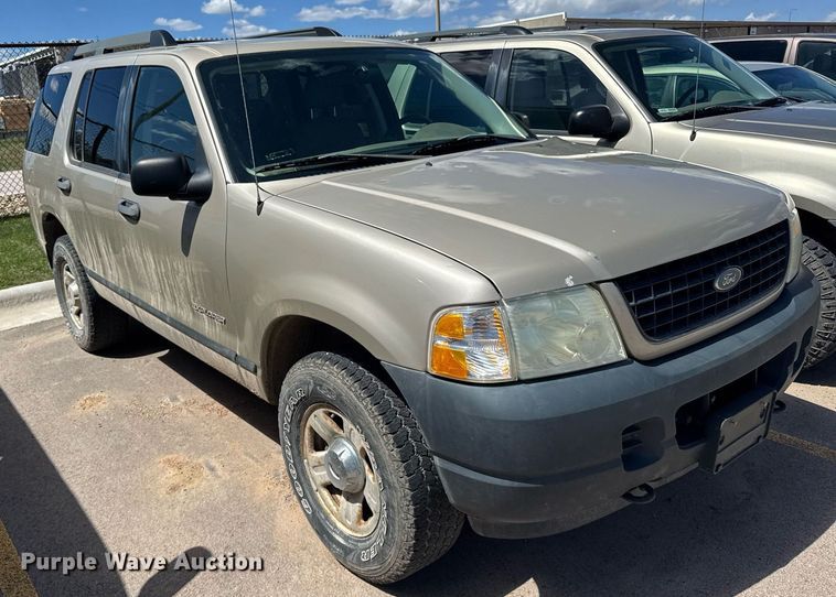 image for item EG6413 2005 Ford Explorer SUV