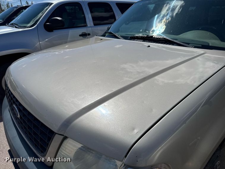 image for item EG6413 2005 Ford Explorer SUV