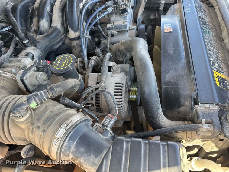 image for item EG6413 2005 Ford Explorer SUV