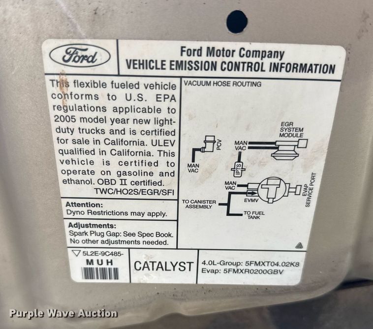 image for item EG6413 2005 Ford Explorer SUV