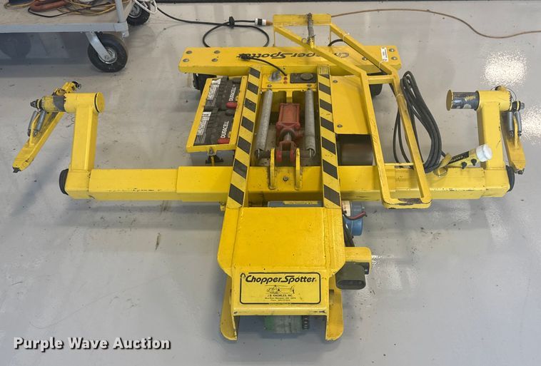 image for item EG8243 Chopper Spotter helicopter tug