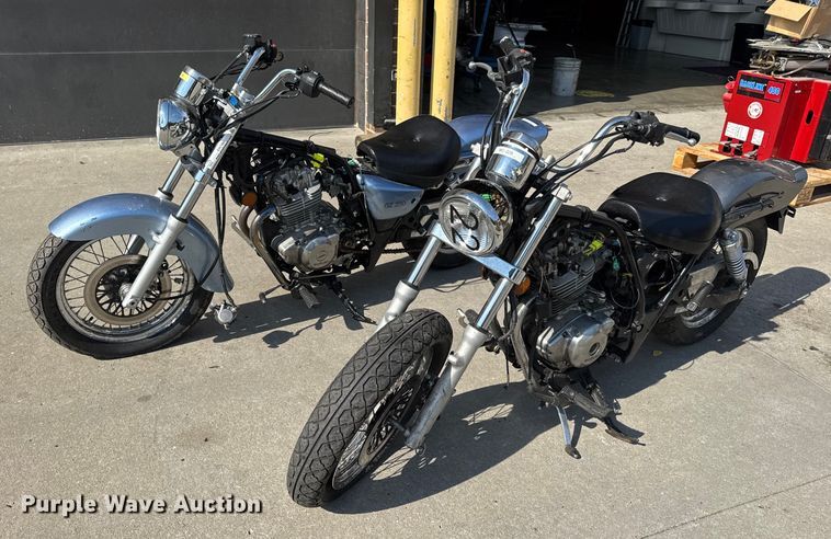image for item EH7480 (2) Suzuki GZ250 motorcycles