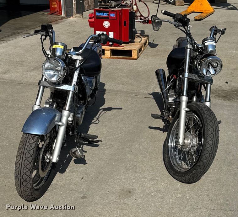 image for item EH7480 (2) Suzuki GZ250 motorcycles