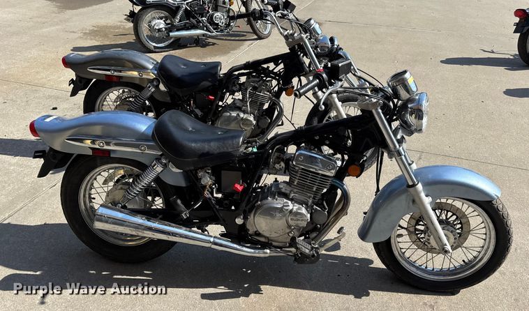 image for item EH7480 (2) Suzuki GZ250 motorcycles