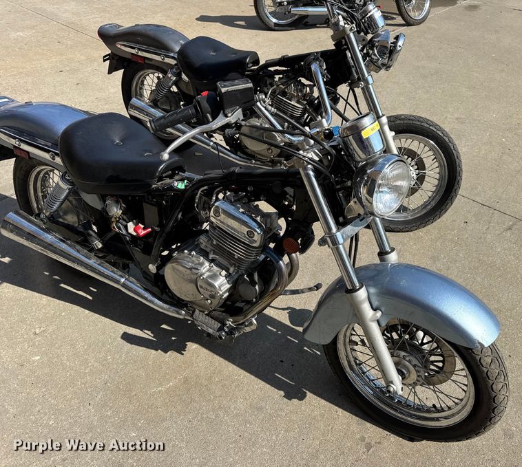 image for item EH7480 (2) Suzuki GZ250 motorcycles