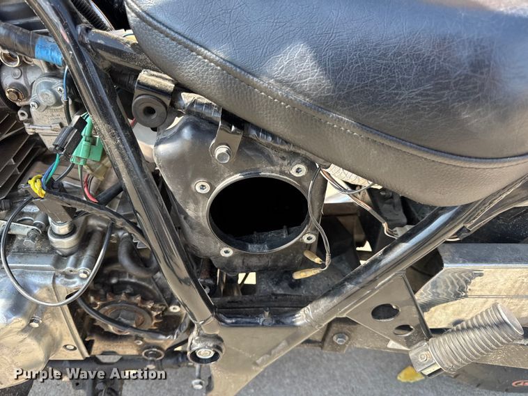 image for item EH7480 (2) Suzuki GZ250 motorcycles