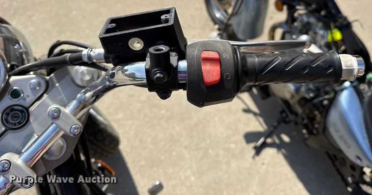 image for item EH7480 (2) Suzuki GZ250 motorcycles