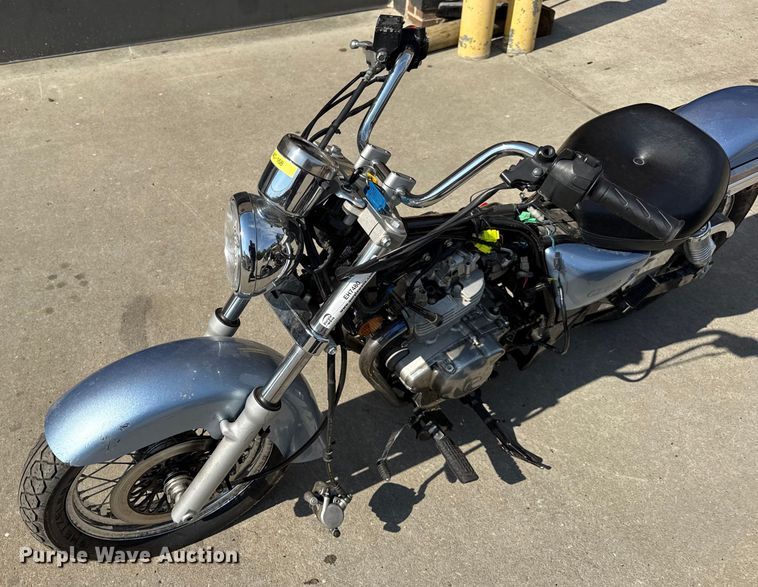 image for item EH7480 (2) Suzuki GZ250 motorcycles