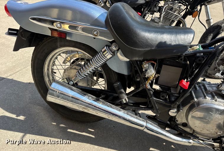 image for item EH7480 (2) Suzuki GZ250 motorcycles