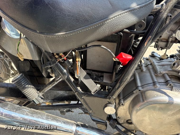 image for item EH7480 (2) Suzuki GZ250 motorcycles