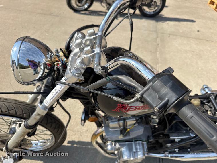 image for item EH7481 2003 Honda Rebel motorcycle