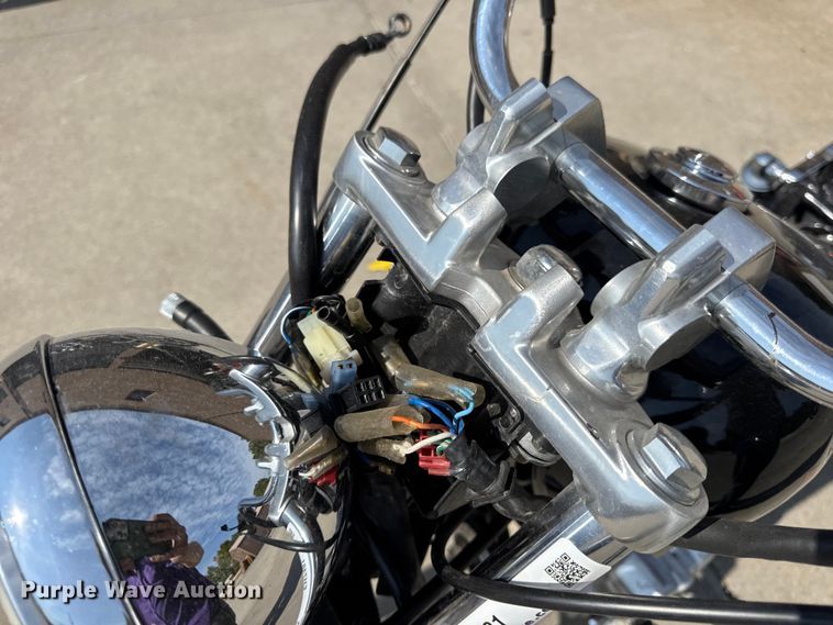 image for item EH7481 2003 Honda Rebel motorcycle