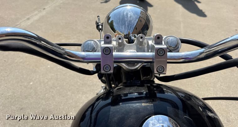 image for item EH7481 2003 Honda Rebel motorcycle