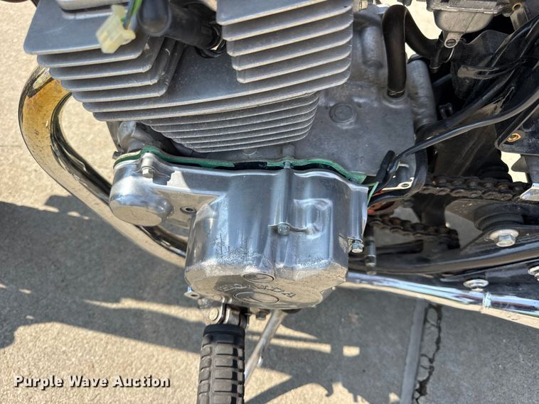 image for item EH7481 2003 Honda Rebel motorcycle