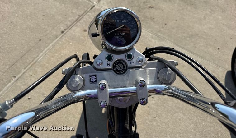 image for item EH7482 (2) Suzuki GZ250 motorcycles