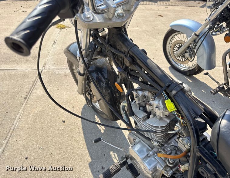 image for item EH7482 (2) Suzuki GZ250 motorcycles