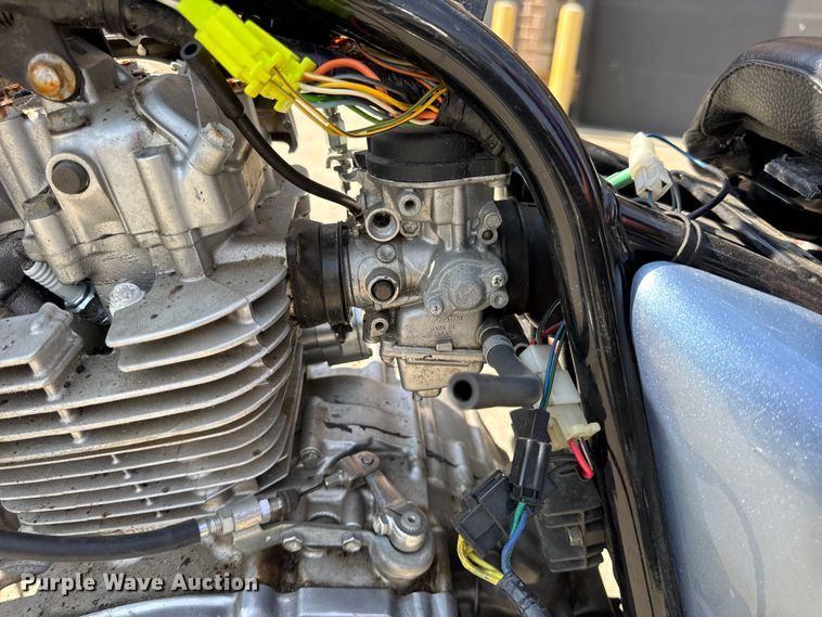 image for item EH7482 (2) Suzuki GZ250 motorcycles