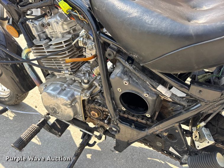 image for item EH7482 (2) Suzuki GZ250 motorcycles