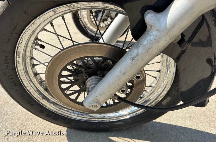 image for item EH7482 (2) Suzuki GZ250 motorcycles