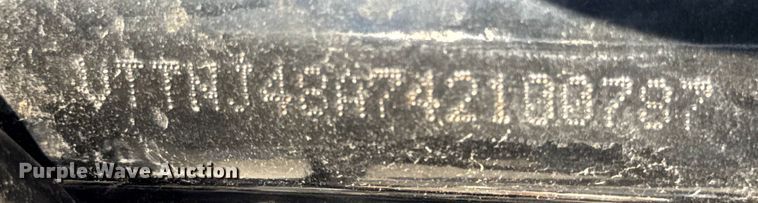 image for item EH7482 (2) Suzuki GZ250 motorcycles