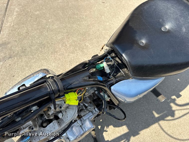 image for item EH7482 (2) Suzuki GZ250 motorcycles